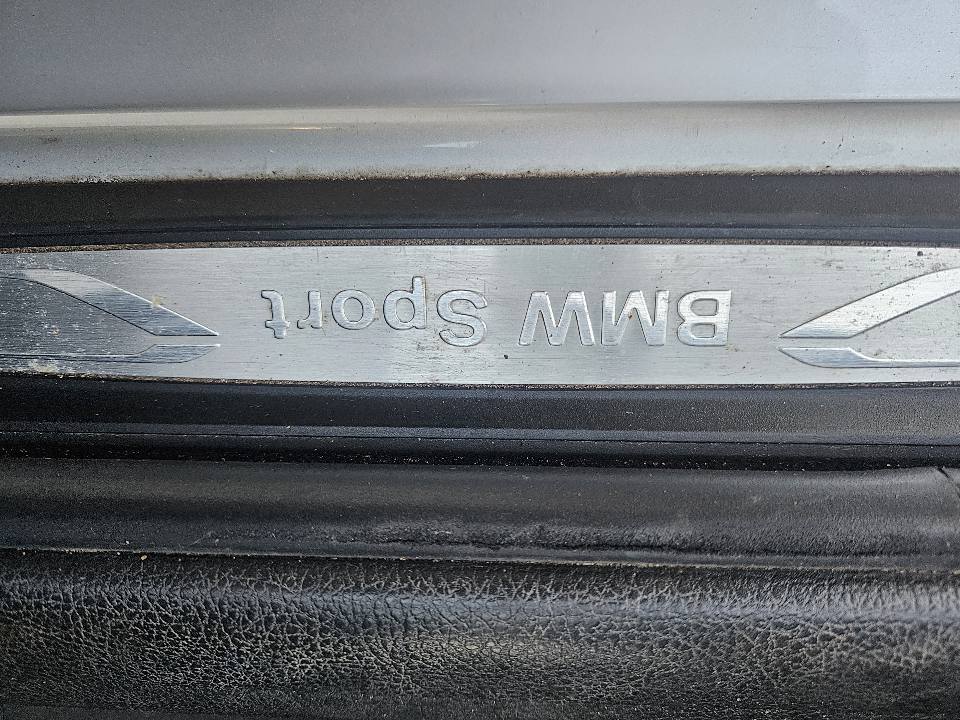 2013 BMW 320i sport f30 16.jpg